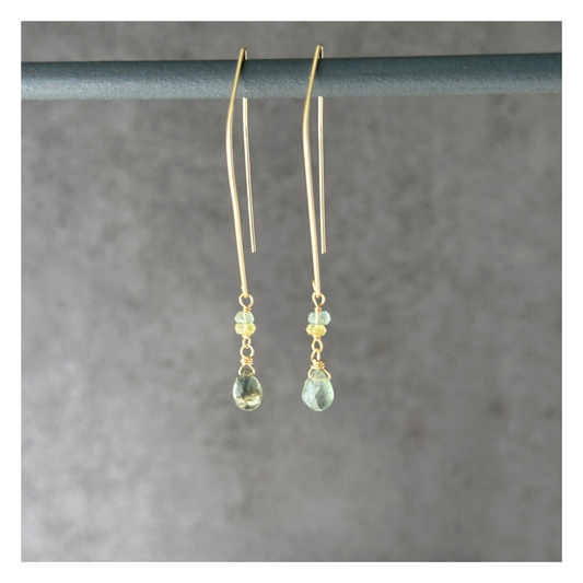 Balanced Tide | Moss Aquamarine Gold Earrings