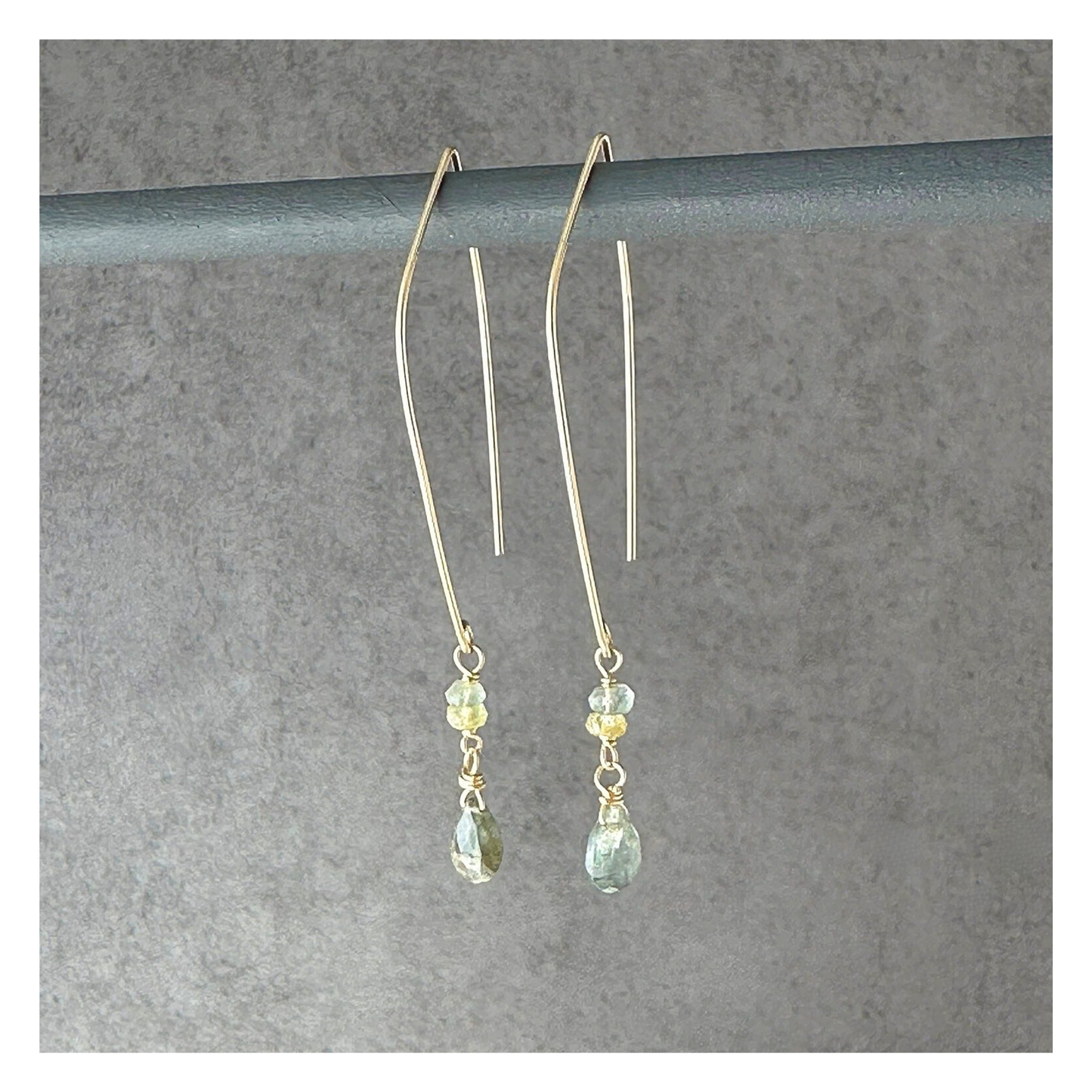 Balanced Tide | Moss Aquamarine Gold Earrings
