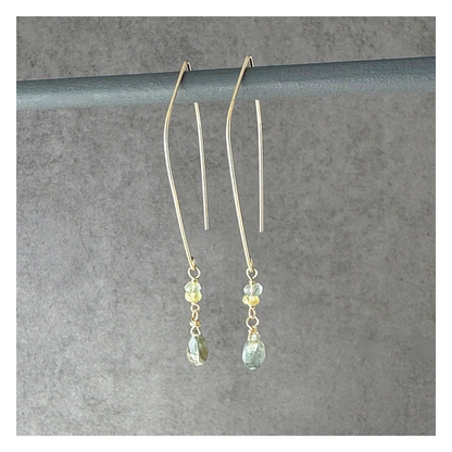 Balanced Tide | Moss Aquamarine Gold Earrings