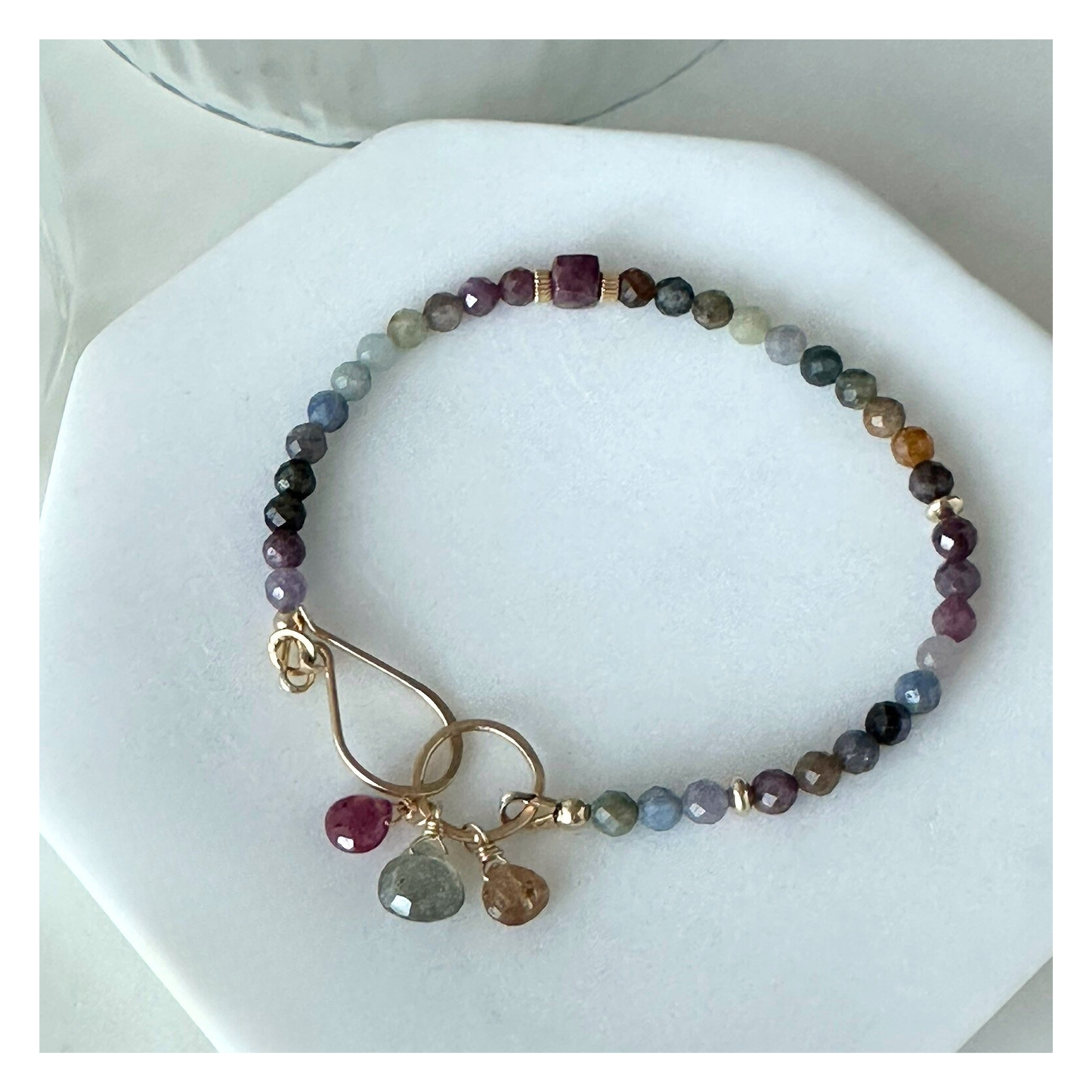 Radiant Wisdom – Sapphire & Ruby Gold-Filled Bracelet