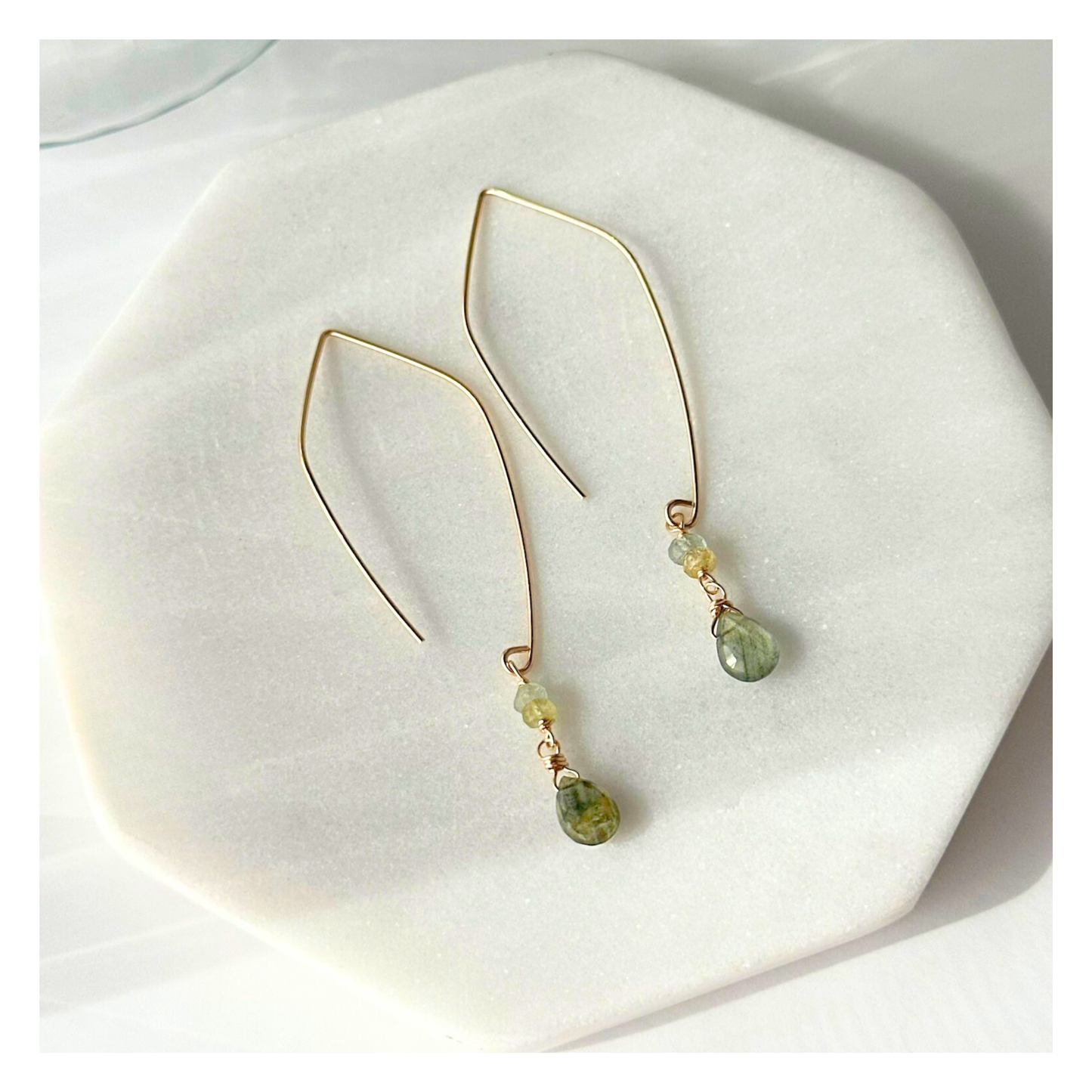 Balanced Tide | Moss Aquamarine Gold Earrings