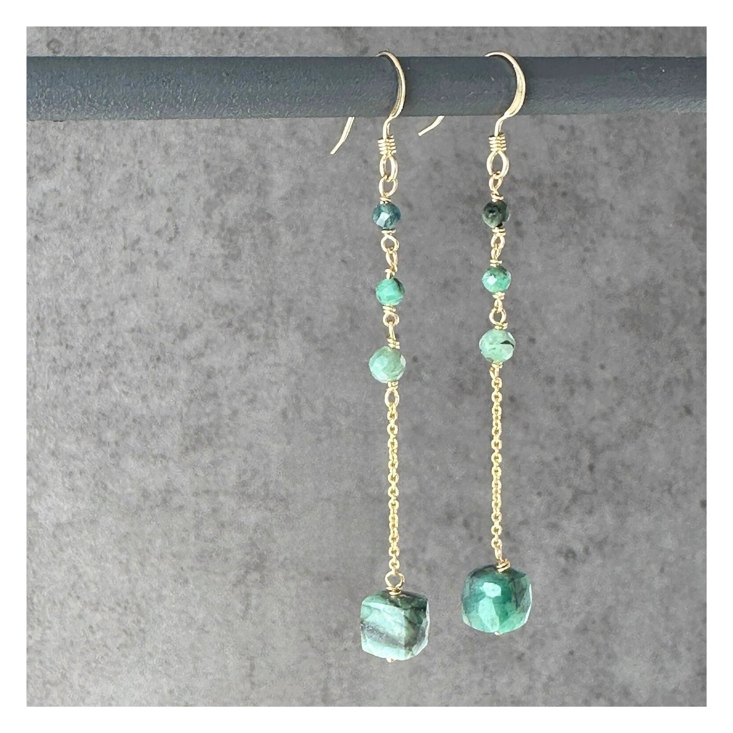 Renewal | Emerald Gold Chain Earrings