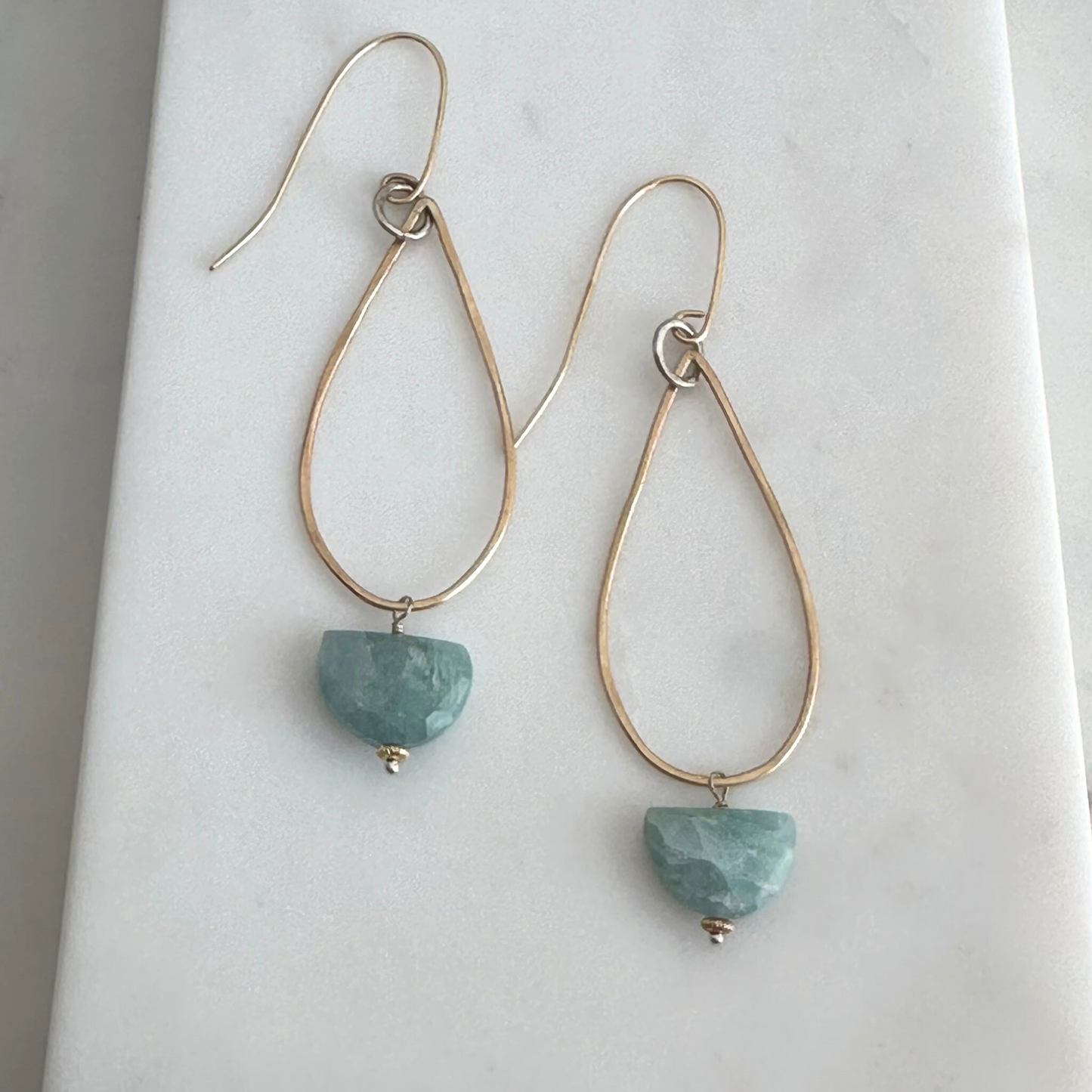 Calm Ocean Radiance - Aquamarine and Gold-Filled Teardrop Earrings